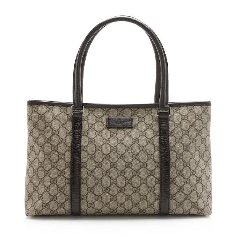 Women Gucci bags with a zip - around closure for securityGucci GG Supreme Joy Tote (SHF-12090)