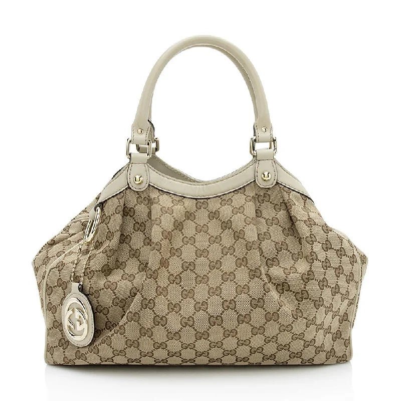 Gucci handbags for women with a metal - framed claspGucci GG Canvas Sukey Medium Tote (SHF-12236)