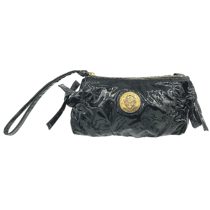 Ladies Gucci handbags with a detachable coin purse insideVintage Gucci Clutch