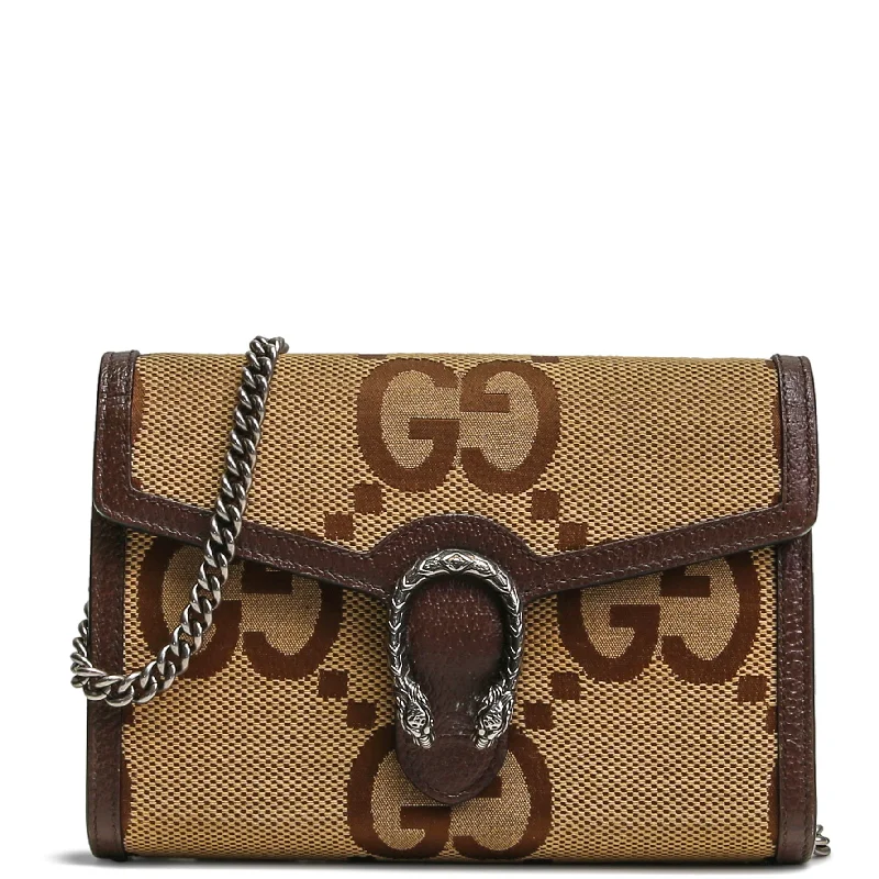 Ladies Gucci handbags with a detachable coin purse insideGUCCI Jumbo Dionysus GG Supreme Chain Wallet - Beige