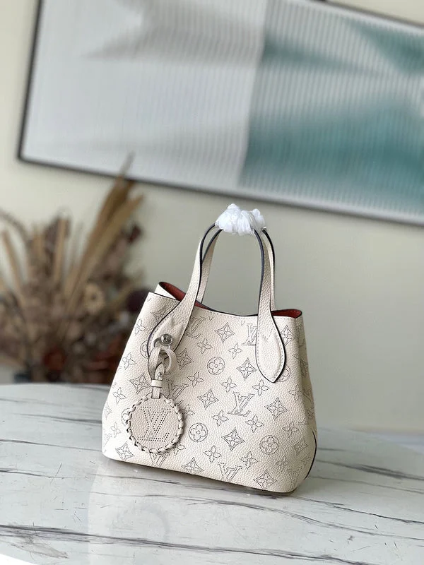 Ladies Louis Vuitton shoulder bags with a magnetic - closure flap for easeBC - LOUIS VUITTON BAGS - 4347