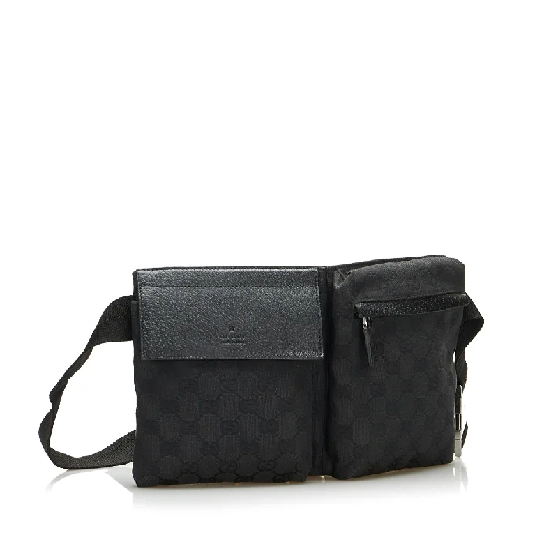 Women Gucci bags with a magnetic snap closure for easy accessGucci GG Canvas Belt Bag (GLFGvx)