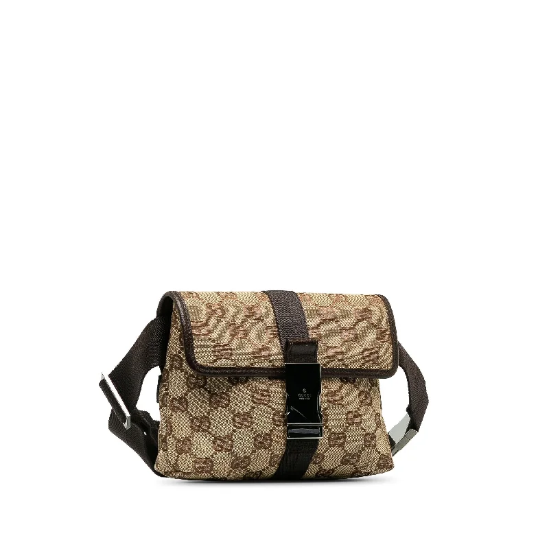 Women Gucci bags with a front - flap pocket for quick - access itemsGucci GG Canvas Belt Bag (h2DIhN)