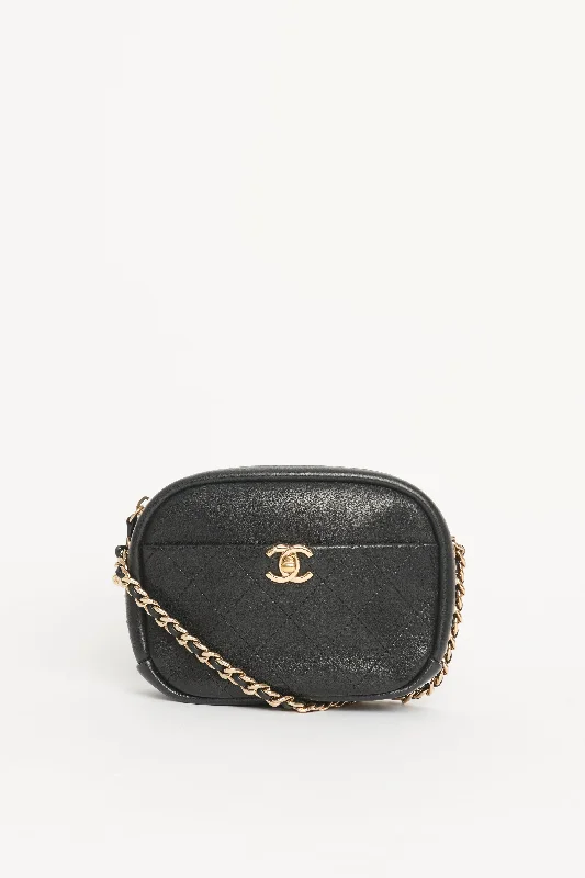 Chanel Designer Handbag with Unique Design2019 Black Goatskin Casual Trip Preowned Crossbody Camera Bag