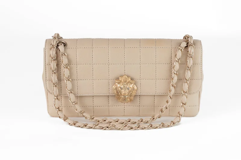 Chanel Black Handbag for Business MeetingsChanel Ivory Chocolate Bar Flap Bag with Gold Lion Head Clasp