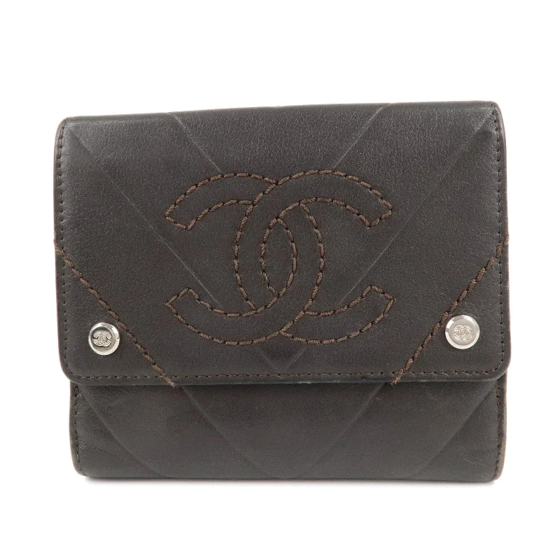 Chanel Quilted Leather Shoulder Bag for FashionistasCHANEL Lamb Skin Coco Mark Double Hook Wallet Dark Brown