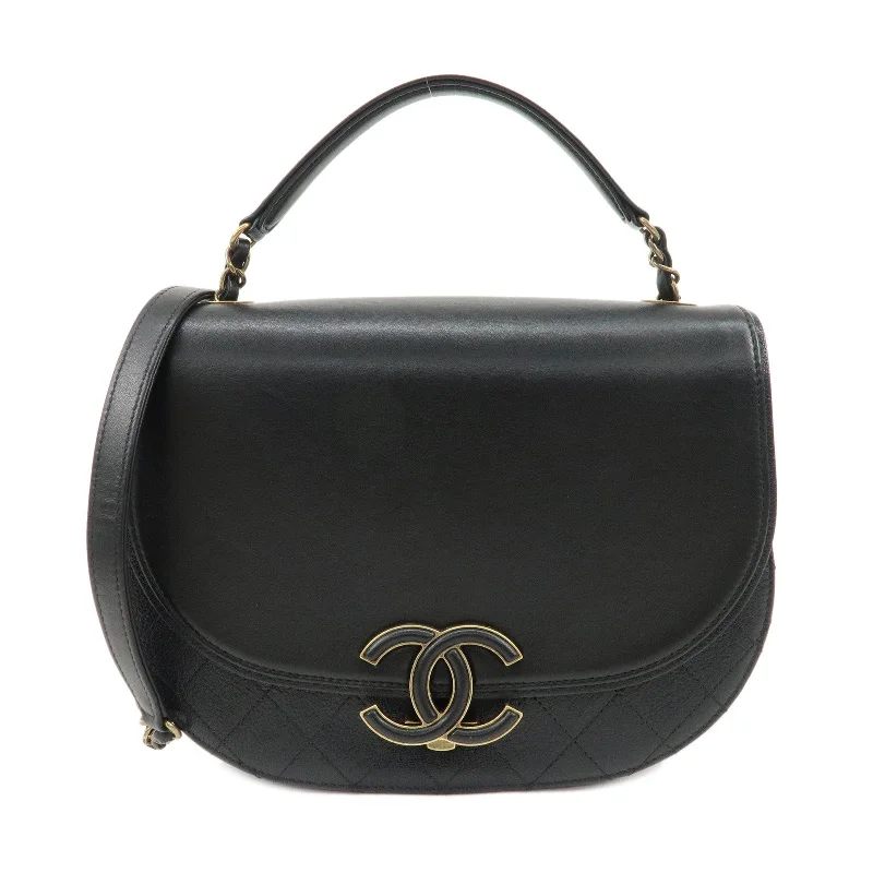 Chanel Vintage Inspired Handbag for Retro LoversCHANEL Matelasse Lamb Skin 2 Way Bag Hand Bag Shoulder Bag Black