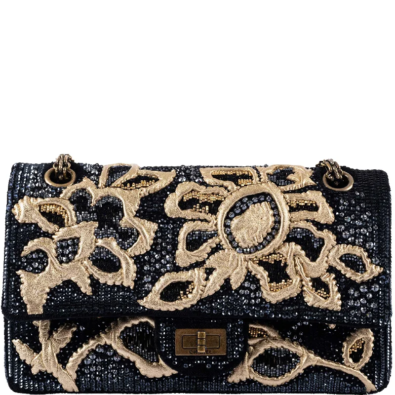 Chanel Medium Tote Bag for Office LadiesChanel Exquisite 2.55 Reissue Medium Double Flap Gold and Black Embroidered Sequins and Lambskin on Velvet