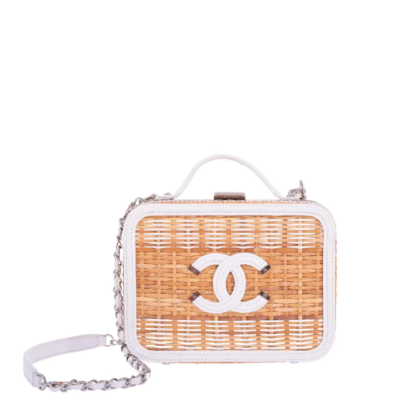 Chanel Quilted Leather Shoulder Bag for FashionistasChanel Vanity Case Beige & White, Rattan, Patent Calfskin & Silver-Tone Metal