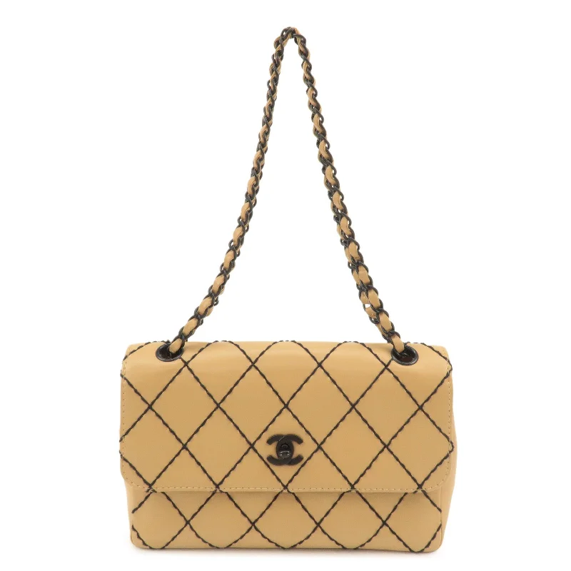 Chanel Medium Tote Bag for Office LadiesCHANEL Wild Stitch Matelasse Lambskin Chain Shoulder Bag Beige