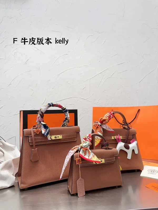 Light - Colored Hermes Bags for Spring and Summer AppealWhimsy Finds - Hermes Bags - 008