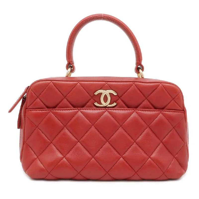 Chanel Designer Handbag with Unique DesignCHANEL Matelasse 2wayBowling Bag Red Lambskin