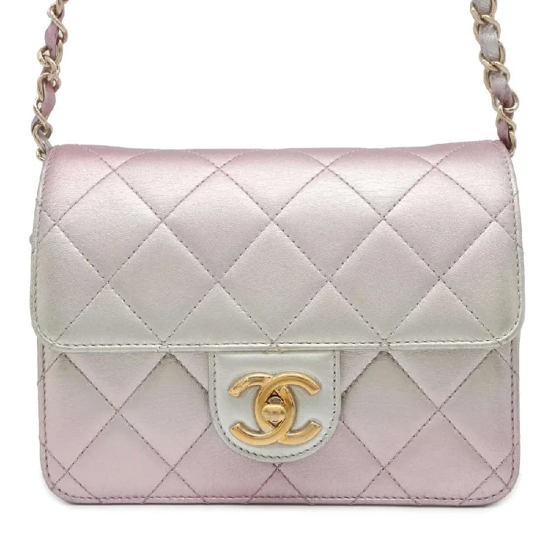 Chanel Handbag with Adjustable Strap for ComfortCHANEL Gradation Matelasse ChainShoulder MetalicPink/MetalicSilver AS3002 Lambskin