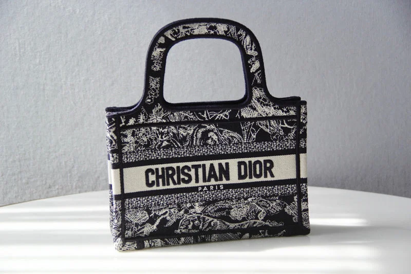 Christian Dior tote bags with a printed Dior logo on the frontChristian Dior  Bags - 2746