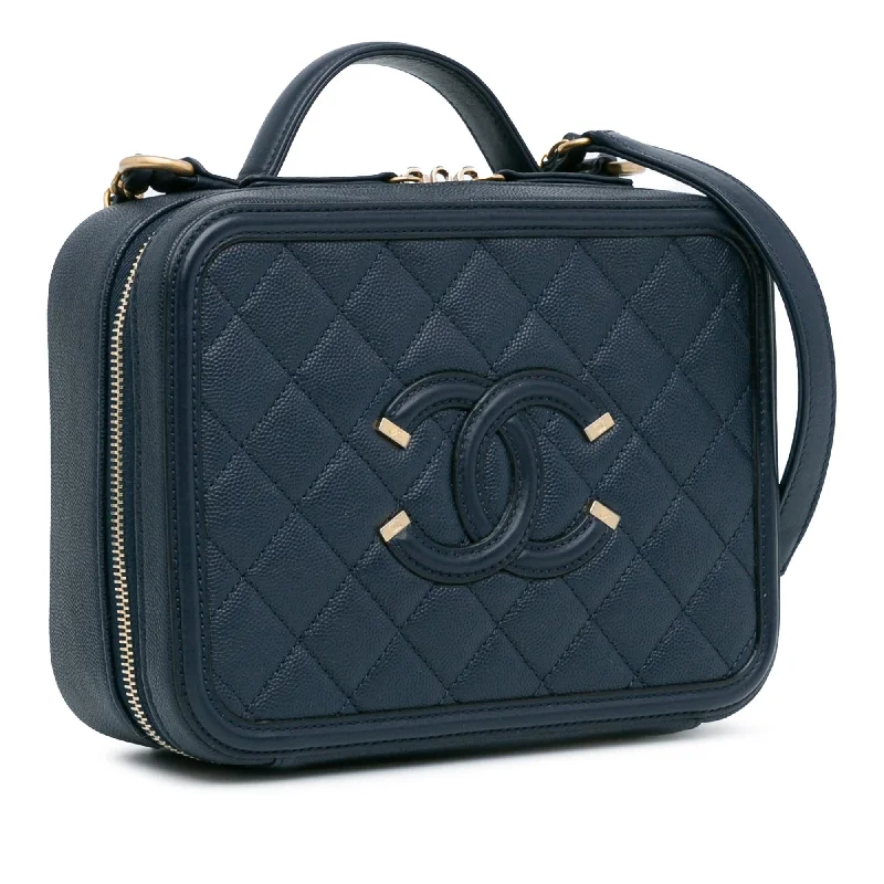 Chanel Designer Handbag with Unique DesignChanel Medium Caviar CC Filigree Vanity Case (1tdpwa)