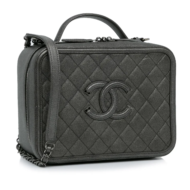 Chanel Limited Edition Handbag for CollectorsChanel Medium CC Filigree Caviar Vanity Case (JLPrCU)