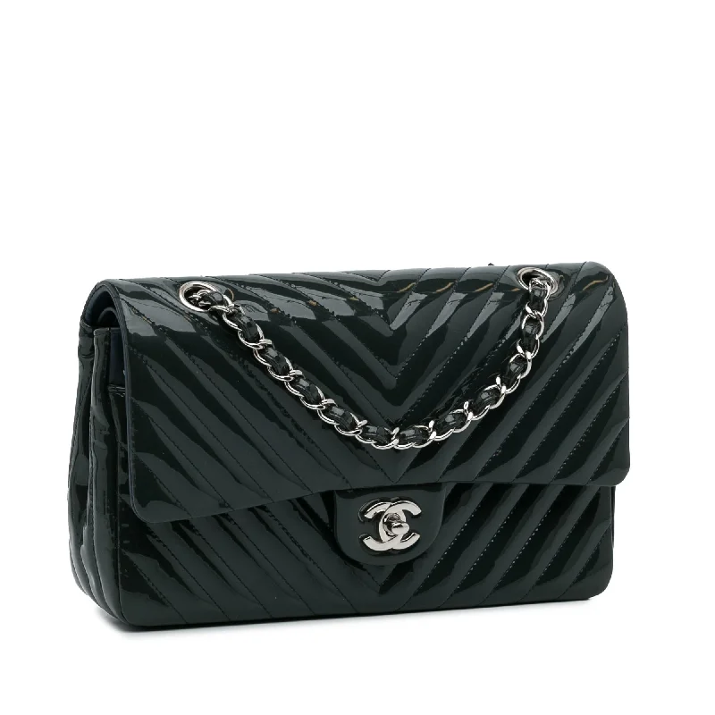 Chanel All - Match Handbag for Versatile StylingChanel Medium Chevron Patent Double Flap (k9yOKd)