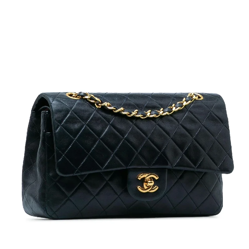 Chanel Lightweight Handbag for Daily ErrandsChanel Medium Classic Lambskin Double Flap (98UYIH)