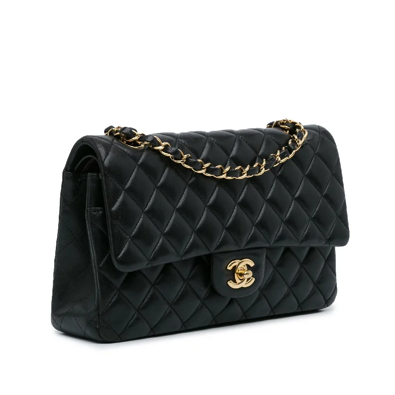 Chanel Vintage Inspired Handbag for Retro LoversChanel Medium Classic Lambskin Double Flap (ABhfkF)