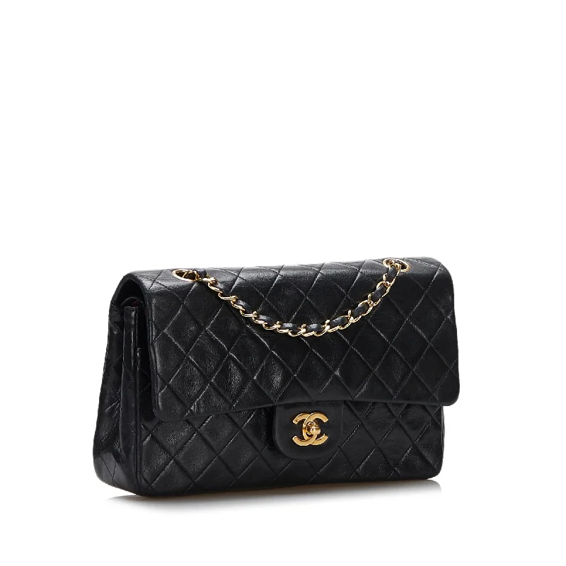 Chanel Handbag with Adjustable Strap for ComfortChanel Medium Classic Lambskin Double Flap (lDB4Qn)