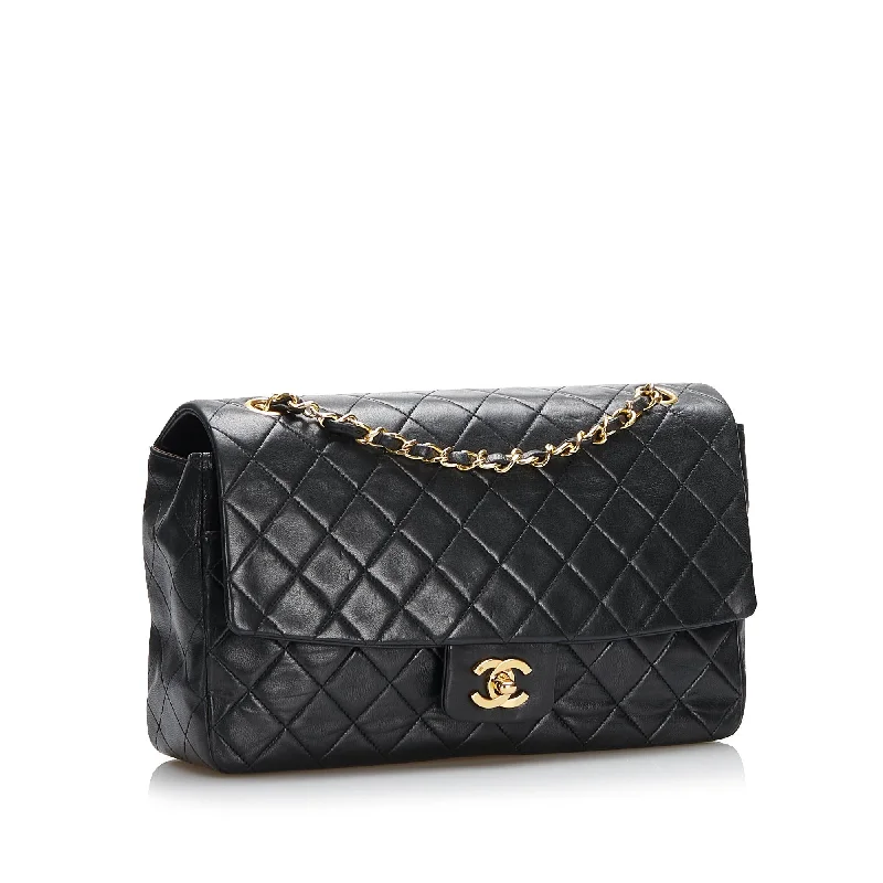 Chanel Handbag with Adjustable Strap for ComfortChanel Medium Classic Lambskin Single Flap (wsGGOz)