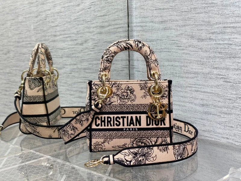 Christian Dior Saddle bags with a distressed leather finishChristian Dior  Bags - 2704