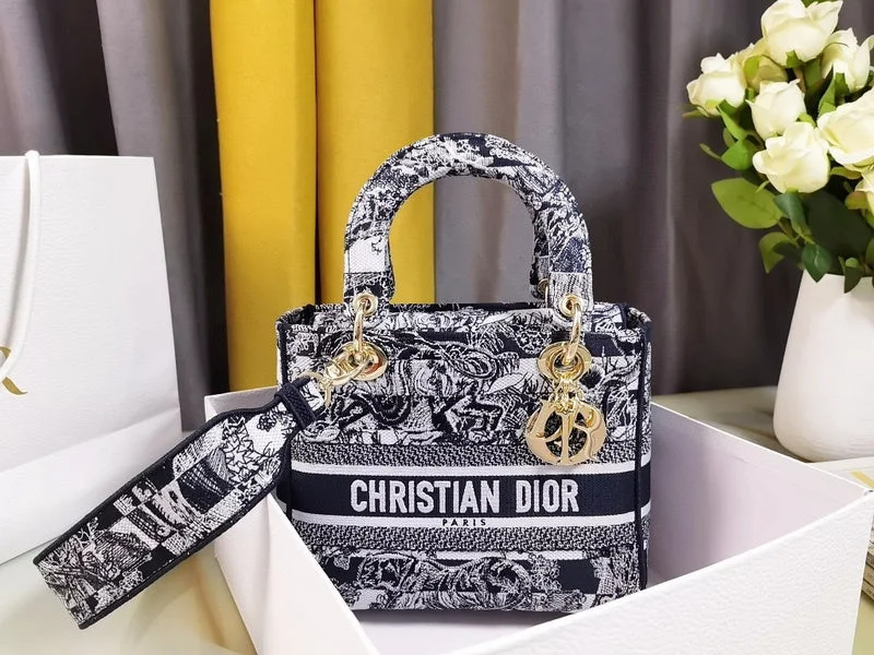 Christian Dior Saddle bags with a distressed leather finishChristian Dior  Bags - 2741