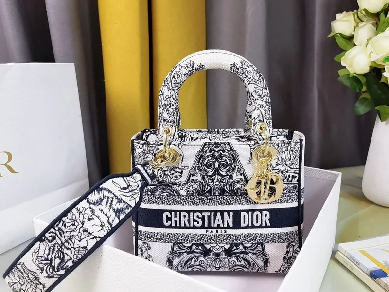 Christian Dior tote bags with a double - handle and shoulder - strap optionChristian Dior  Bags - 2743