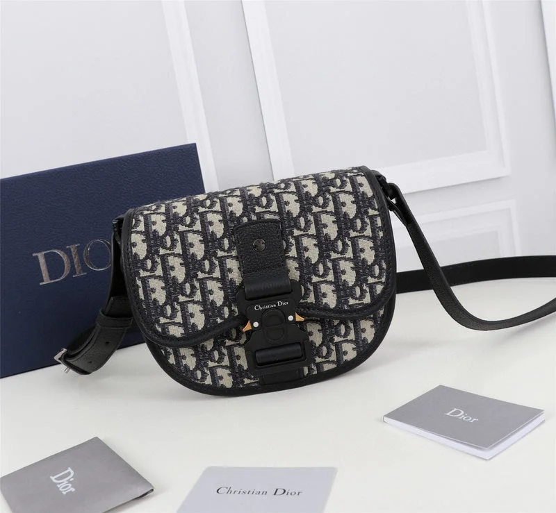 Stylish Christian Dior shoulder bags with a tassel - adorned zipperChristian Dior  Bags - 2766