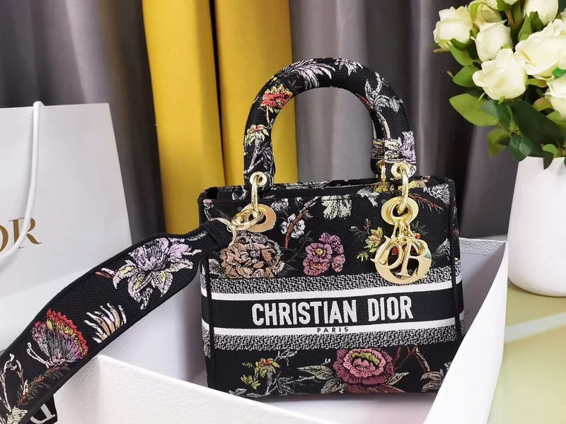 Christian Dior handbags with a snap - button closure and a decorative buckleChristian Dior  Bags - 2793