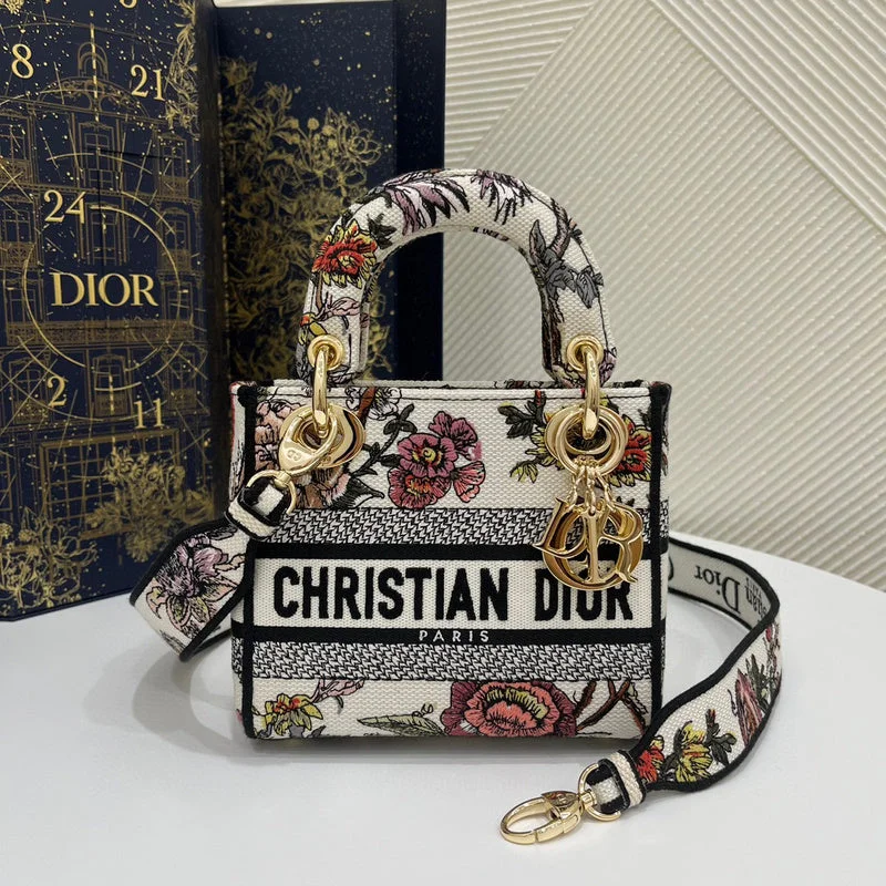 High - fashion Christian Dior bags with a geometric patternChristian Dior  Bags - 2804