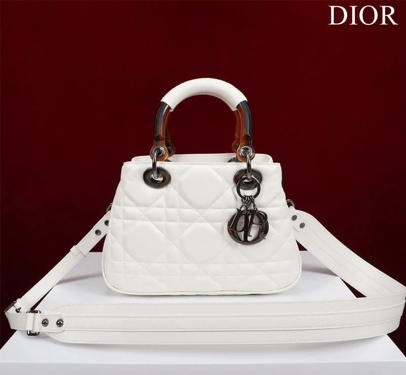 Christian Dior tote bags with a printed Dior logo on the frontChristian Dior  Bags - 2818