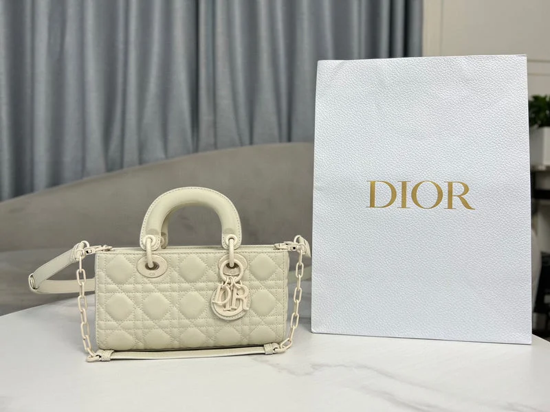 High - fashion Christian Dior bags with a geometric patternChristian Dior  Bags - 283