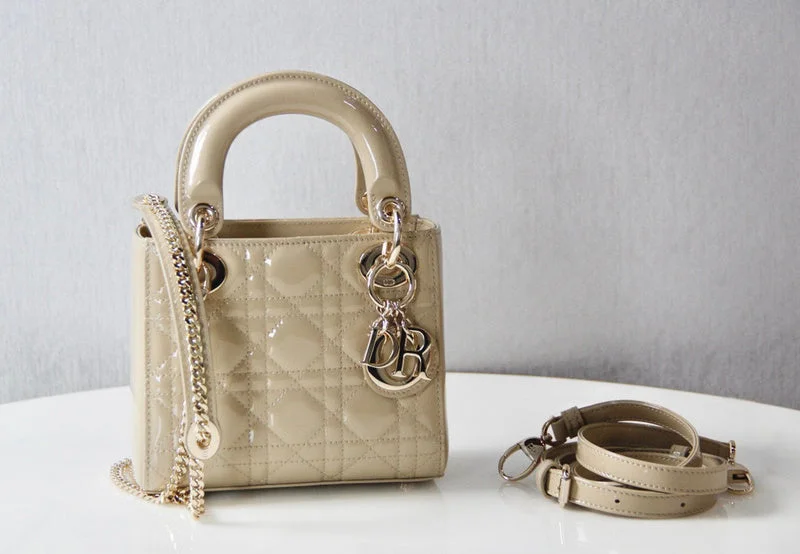 High - fashion Christian Dior bags with a geometric patternChristian Dior  Bags - 2881