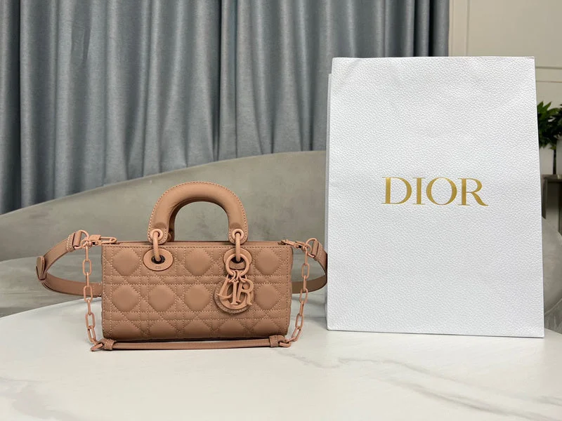 Trendsetting Christian Dior crossbody bags with a colorful strapChristian Dior  Bags - 291