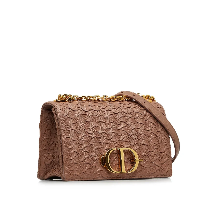 Fashion - forward Christian Dior tote bags for the modern womanDior 30 Montaigne Wavy Crinkled Flap (Uz2Jxn)