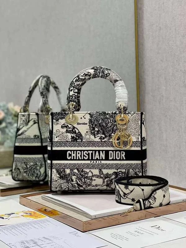 Christian Dior crossbody bags with a front - flap pocket for easy accessDior Bags -The Arid Bag Shop Bags - 743