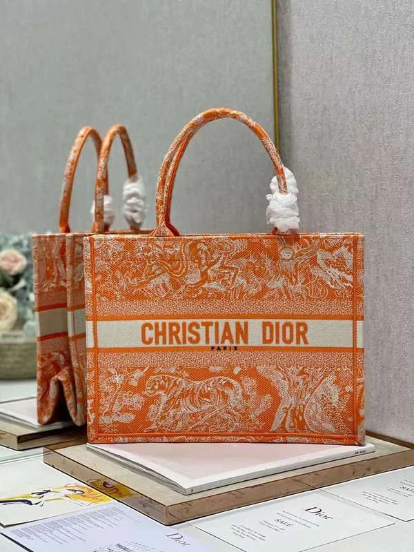 Christian Dior Saddle bags with a patent leather finish for a shiny lookDior Bags -The Arid Bag Shop Bags - 764