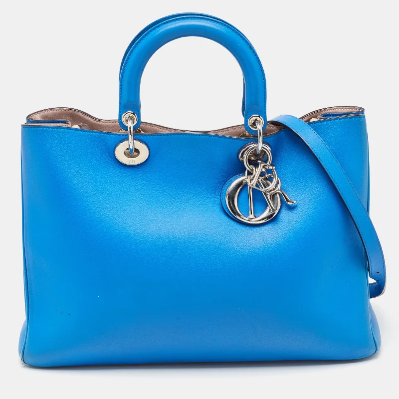 Christian Dior Saddle bags with a patent leather finish for a shiny lookDIOR Blue Leather Large issimo Shopper Tote