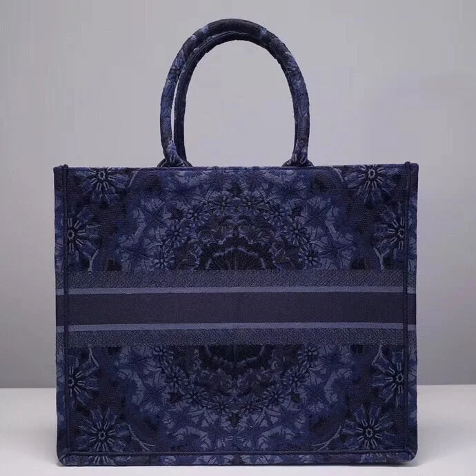 Christian Dior bags with a quilted pattern and gold - toned hardwareChristian Dior Book Tote KaleiChristian Diorscopic Blue Bag